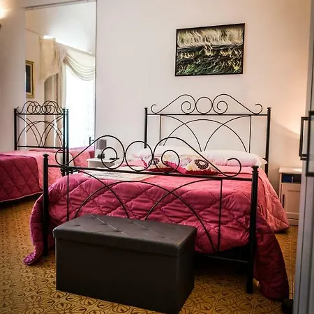 Bed & Breakfast The Artist's Centro Catania