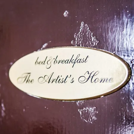 The Artist's Centro Bed & Breakfast 2*