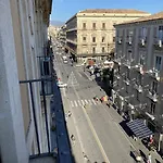 The Artist's Centro Bed & Breakfast 4*