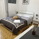 The Artist's Centro Bed & Breakfast Catania